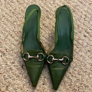 Gucci pointed horsebit accent mule